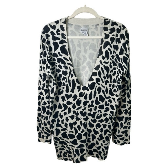 Chicos Shirt Womens 1 Silk Deep V Neck Blouse Long Sleeve Cheetah Print Gray - Picture 1 of 8